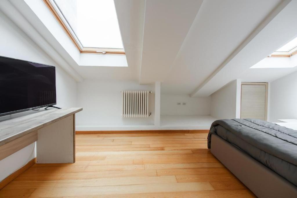 Aparthotel Cairoli Building By Dimorra Napels