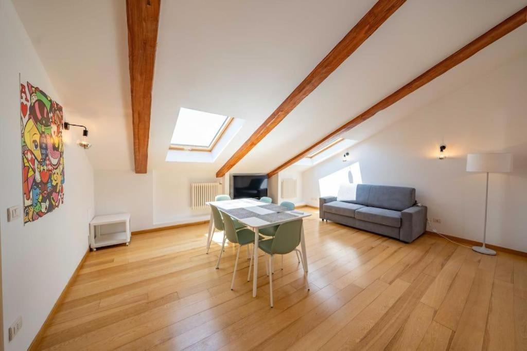 Aparthotel Cairoli Building By Dimorra *