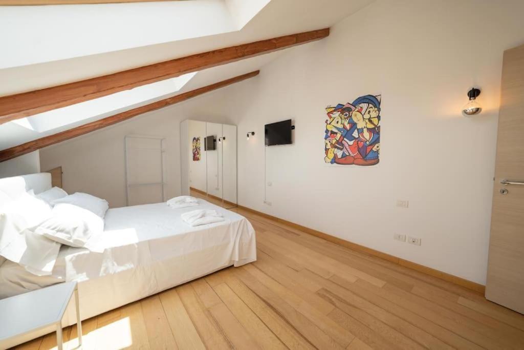 Aparthotel Cairoli Building By Dimorra *